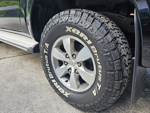 Toyota Hilux 3.0 Srv Cab. Dupla 4x4 Aut. 4p