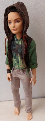 Muñeca Ever After High Hunter Huntsman (Usado)