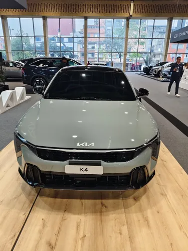 Kia K4 Gt Line 2.0 2025