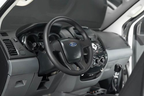 Ford Ranger Xl 4x4 Impecable! - Motorland Permuto / Financio