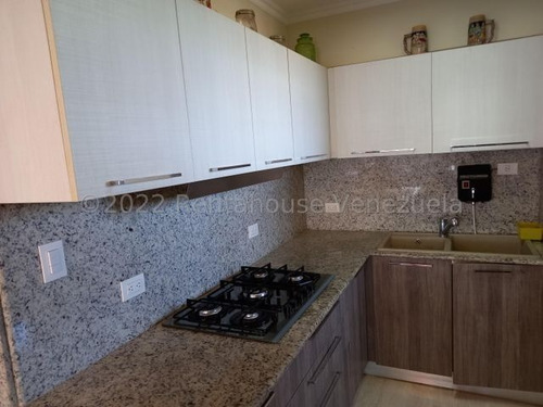 Imagen 6 de 10 de Apartamento Ubicado En Casacoima. Punto Fijo