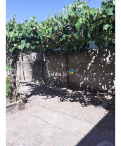 Casa En Buena Zona De Peñarol
