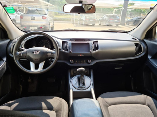 Imagem 5 de 12 de Sportage Lx 2.0 16v Flex Aut.