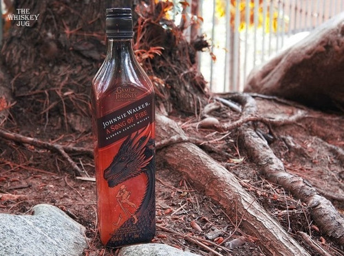 Imagen 2 de 3 de Johnnie Walker A Song Of Ice And Fire - Edición Limitada