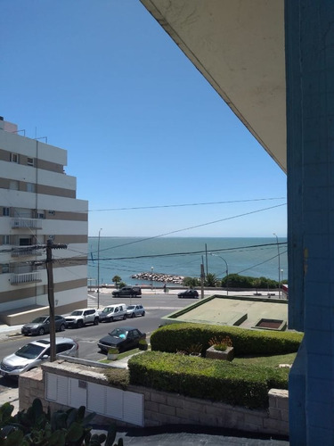 Imagen 16 de 30 de Local Comercial Alquiler Ubicado En Galería Del Edificio Cabo Corrientes