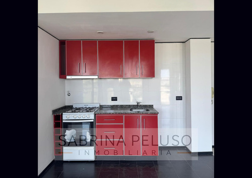 Departamento De 2 O 3 Ambientes En Moreno Centro Sobre Yrigoyen
