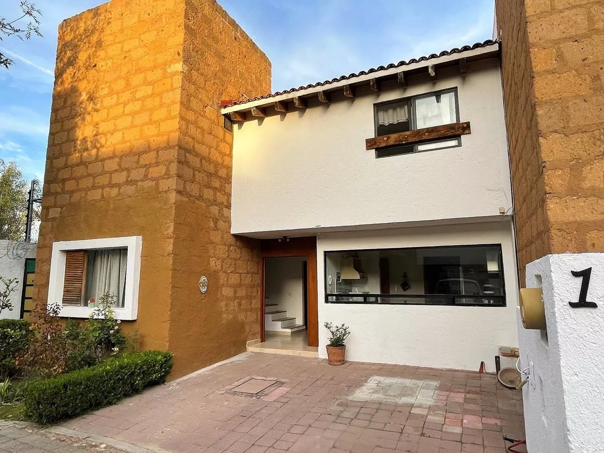 casa en venta en queretaro, en tranquilo condominio al poniente de la ciudad mercadolibre