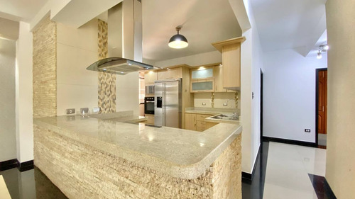 Imagen 2 de 29 de Apartamento Exclusivo Estancia Real. Adlz