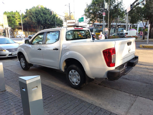 Nissan Frontier 2.5 Se Dc 4X2 Mt