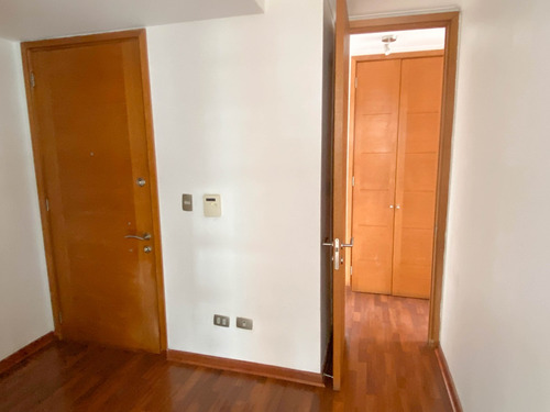 Hermoso Y Amplio Departamento, Excelente Sector (4d / 4b)