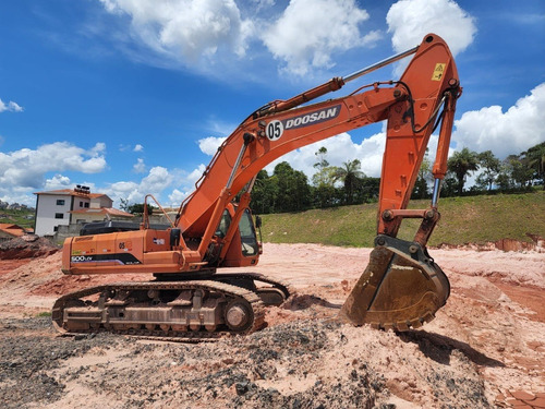   Escavadeira Hidráulica Doosan 500 Solaris Ano 2011 Sany