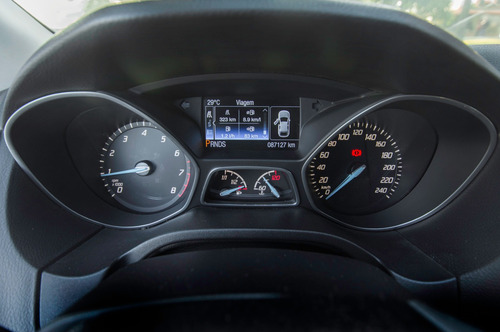 Ford Focus Hatch Titanium Plus 2.0 16v Powershift
