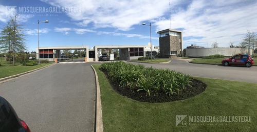 Imagen 4 de 4 de Mosquera Y Gallastegui - Venta Terreno En Ayres Plaza