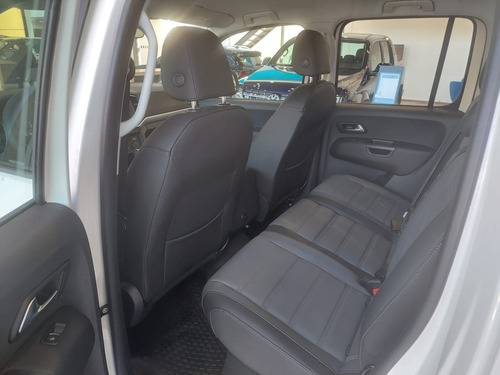 Imagen 8 de 17 de Volkswagen Amarok Highline 4x2 At 2.0 #dm