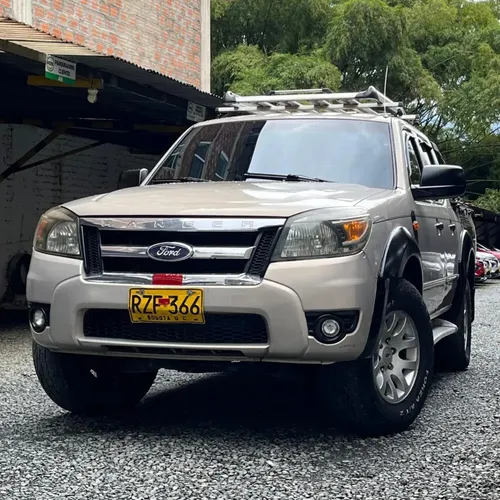 Ford Ranger Xlt Mt 2.6cc 4x4 2010**