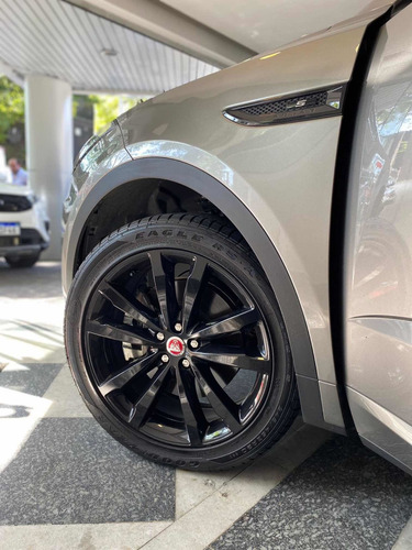 Imagem 8 de 15 de Jaguar E-pace 2019 2.0 R-dynamic S Awd Flex Aut. (p250) 5p