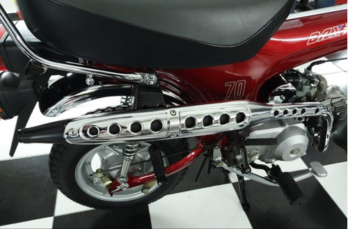 Honda Dax St 70