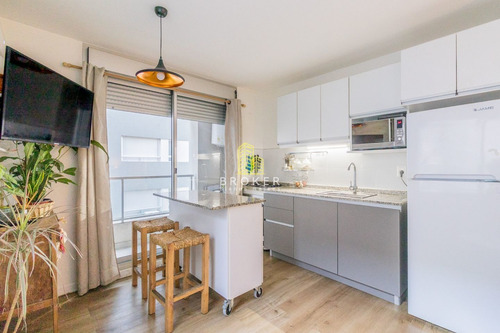Imagen 3 de 10 de Venta De Apartamento En Cordón, Montevideo. (ref: Bkb-1277)