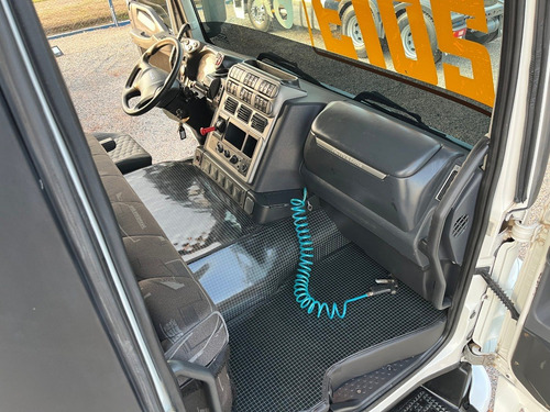 Imagem 17 de 25 de Iveco Stralis 480 6x4 Ano 2013