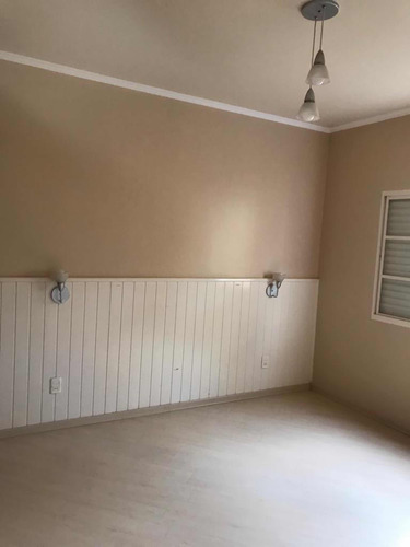 Casa Com 3 Banheiros 3 Suítes , Garagem2 Carros E 1caminhote