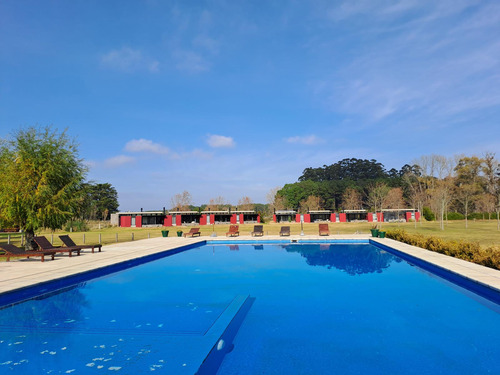 Oportunidad Gran Lote Interno De 3556 M2 Muy Lindas Vistas En Venta - Carmelo Golf