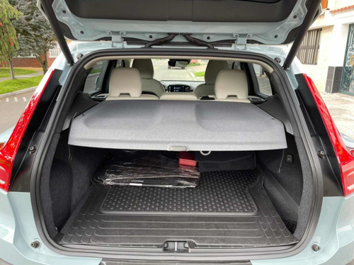 Imagen 12 de 15 de Volvo Xc40 Xc40 D4 Momentum