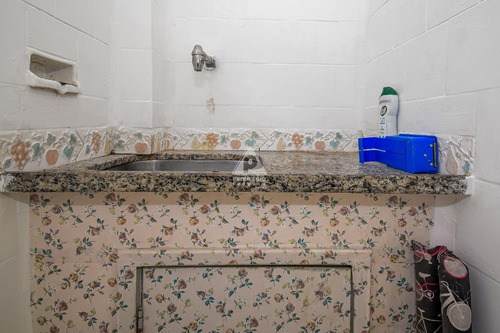 Imagem 13 de 23 de Kitnet/conjugado No Centro Disponível Para Venda Na Privilégio Imóveis. - 46909
