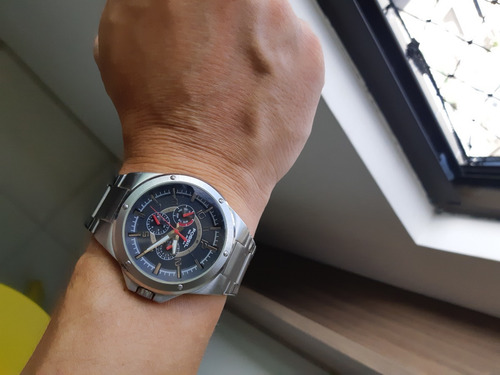 Relógio Fossil Masculino Pulseria Em Aço Escovado