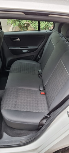 Imagen 9 de 9 de Volkswagen Fox 2016 1.6 Trendline