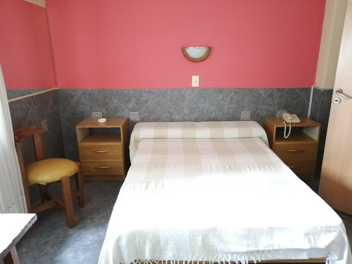 Hotel A La Venta En El Centro 19 Habitaciones 14 Baños