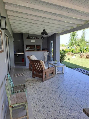 Venta Casa Moderna 4 Amb En Barrio Parque Sakura Iii, Exaltación De La Cruz