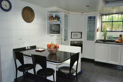 Imagen 6 de 26 de Casa En Venta 22-4134 En Cumbres De Curumo 04120104330