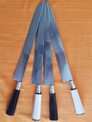 Cuchillo 35 Cm De Hoja Gardeliano Cabos De Guampa O Hueso 
