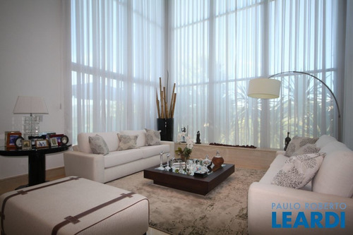 Imagem 1 de 15 de Casa Em Condomínio - Alphaville - Sp - 451823