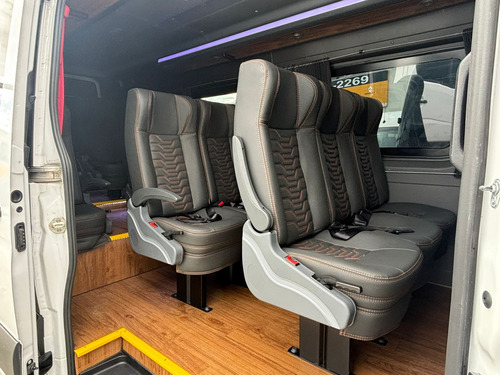 Mercedes-Benz Sprinter 417 Executiva 19 Lugares