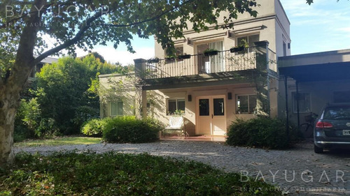 Venta - Casa Con Vista A La Cancha De Polo, Centauros Cc Bayugar Negocios Inmobiliarios