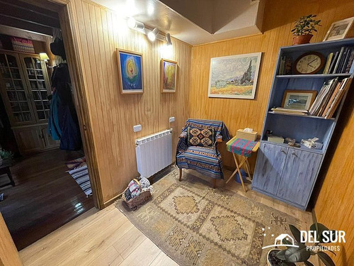Casa Estilo Sureño En Loteo Consolidado