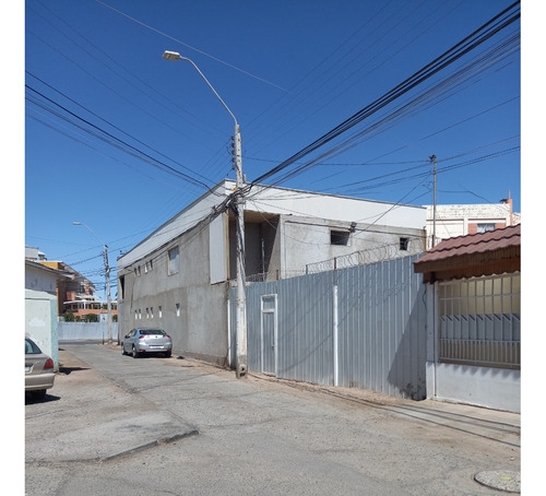 Terreno De 750 M² Sector Centro Con Obra Gruesa