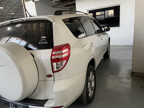Toyota RAV4 2.4 4x2 At