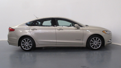 Imagen 6 de 15 de Ford Fusion Se Luxury Hibrido 2017