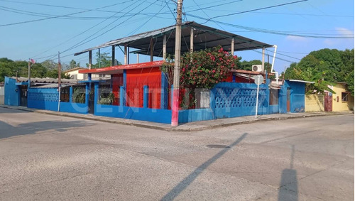 Casa En Venta En Col Santa Clara, Minatitlan, Veracruz