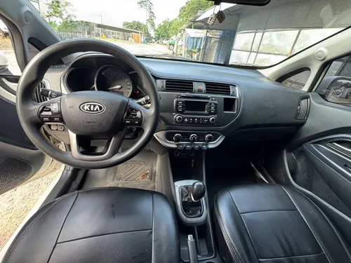 Kia Rio Spice Ub Ex - Version Full 2012