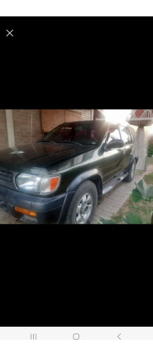 Nissan Pathfinder 3.3 Se