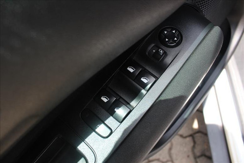 Citroën C4 Cactus Citroen C4 Cactus 1.6 Feel A Flex Aut 4p