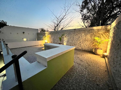 Impresionante Casa En Venta Estilo Colonial En Merida Centro (avc-2585)