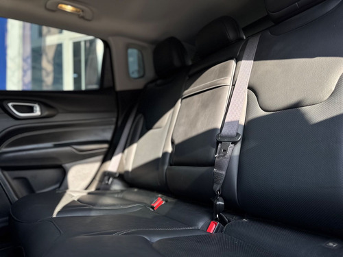 Jeep Compass LONG. T270 1.3 TB 4x2 Flex Aut.