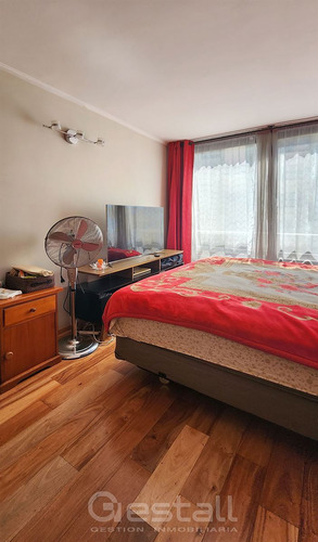 Departamento En Venta De 3 Dorm 3 Baños. En Las Condes