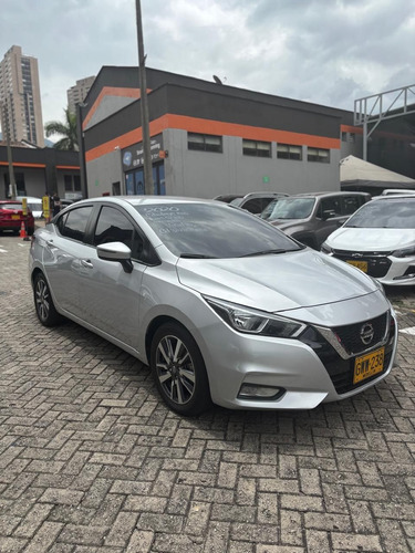Nissan Versa 1.6 Advance