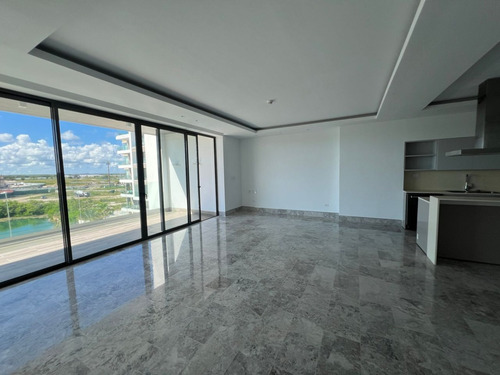 Apartamento Con Linea Blanca En Alquiler En Cap Cana, Punta Cana, 2 Habitaciones + Servicio, Acceso A La Playa