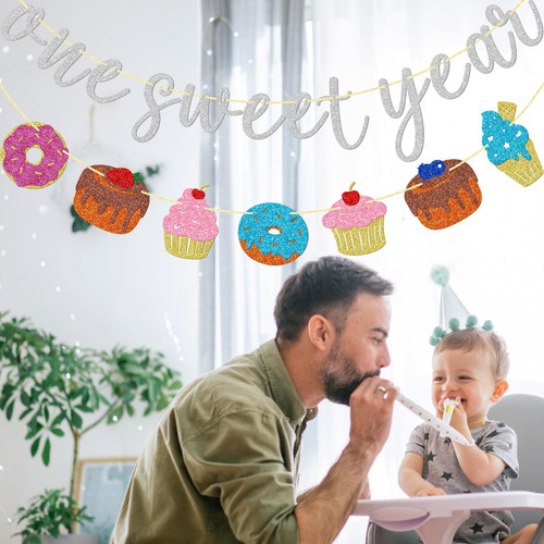 Un Banner De Un Año Dulce Con Letrero De Postre, De Fiestas